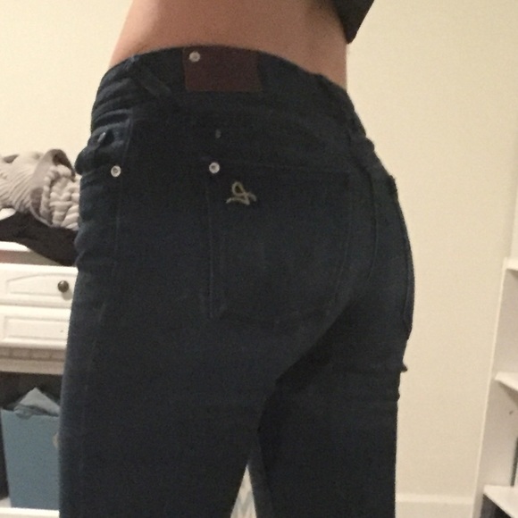 DL1961 dark denim Jeans size 26 - Picture 2 of 6